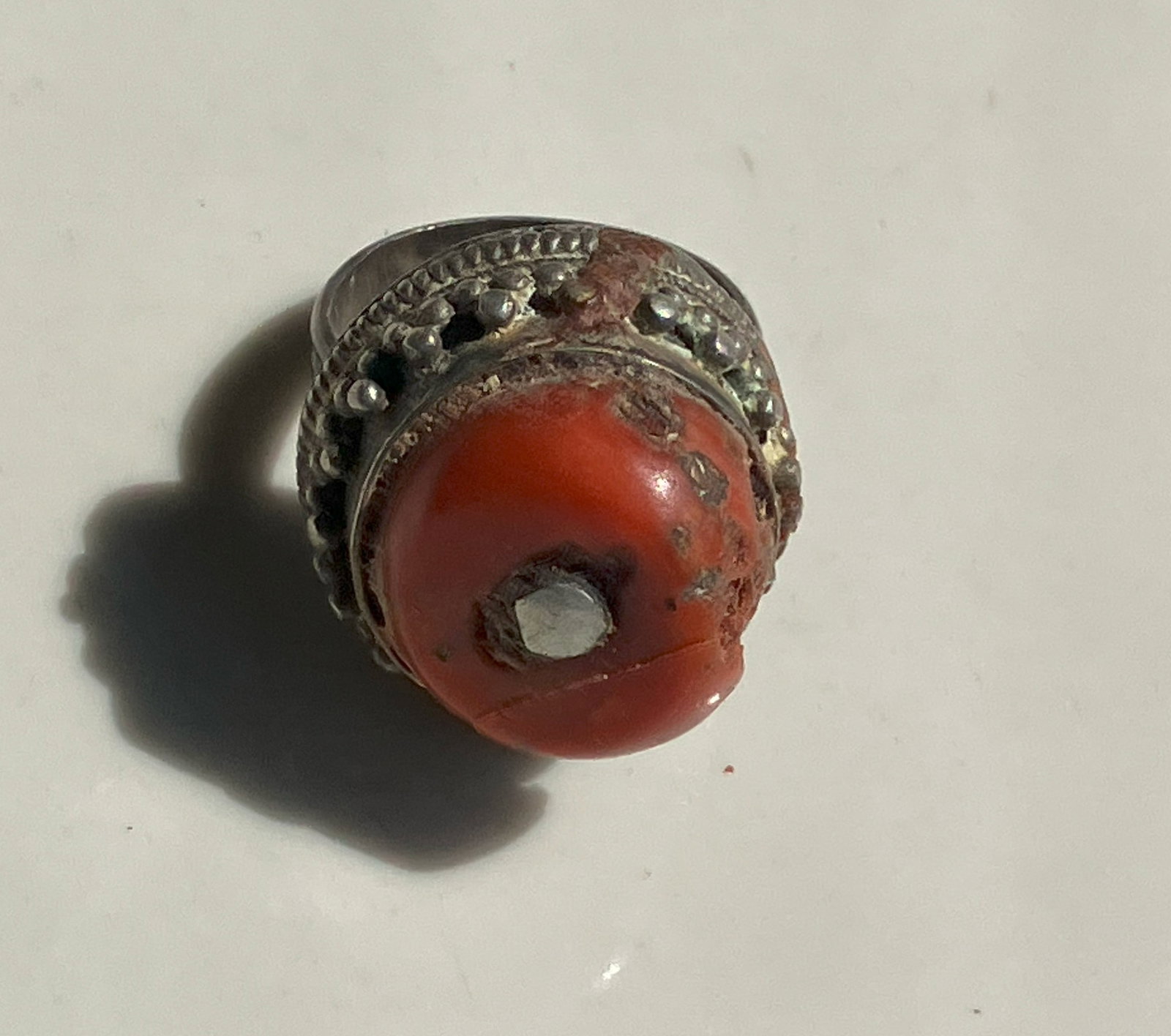 Antique Tibet Coral Silver ring: Antique Tibet Coral Silver ring, Size 10, weight 22.3g