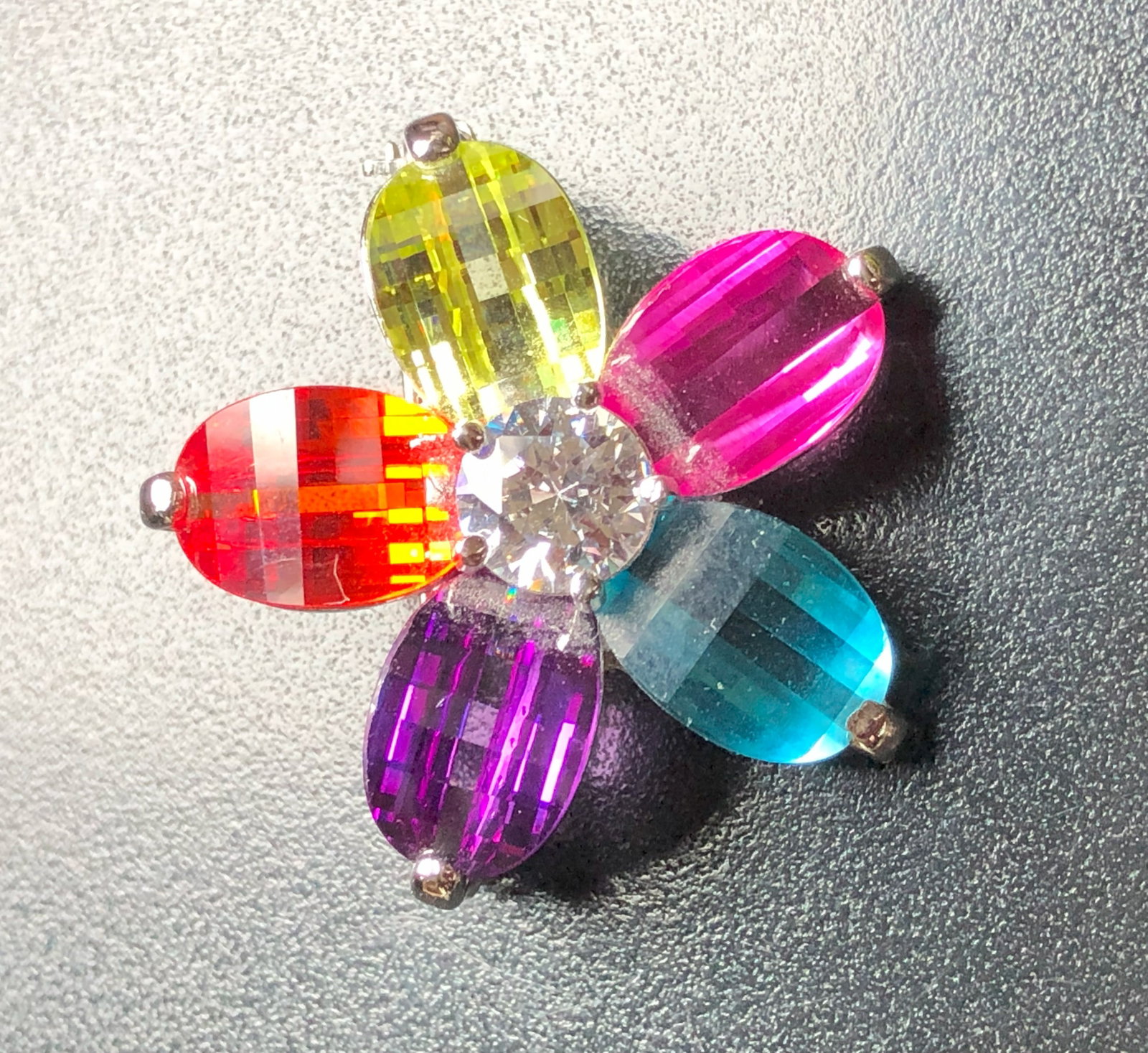 Vintage Silver Glass Brooch Pin (1 of 4)