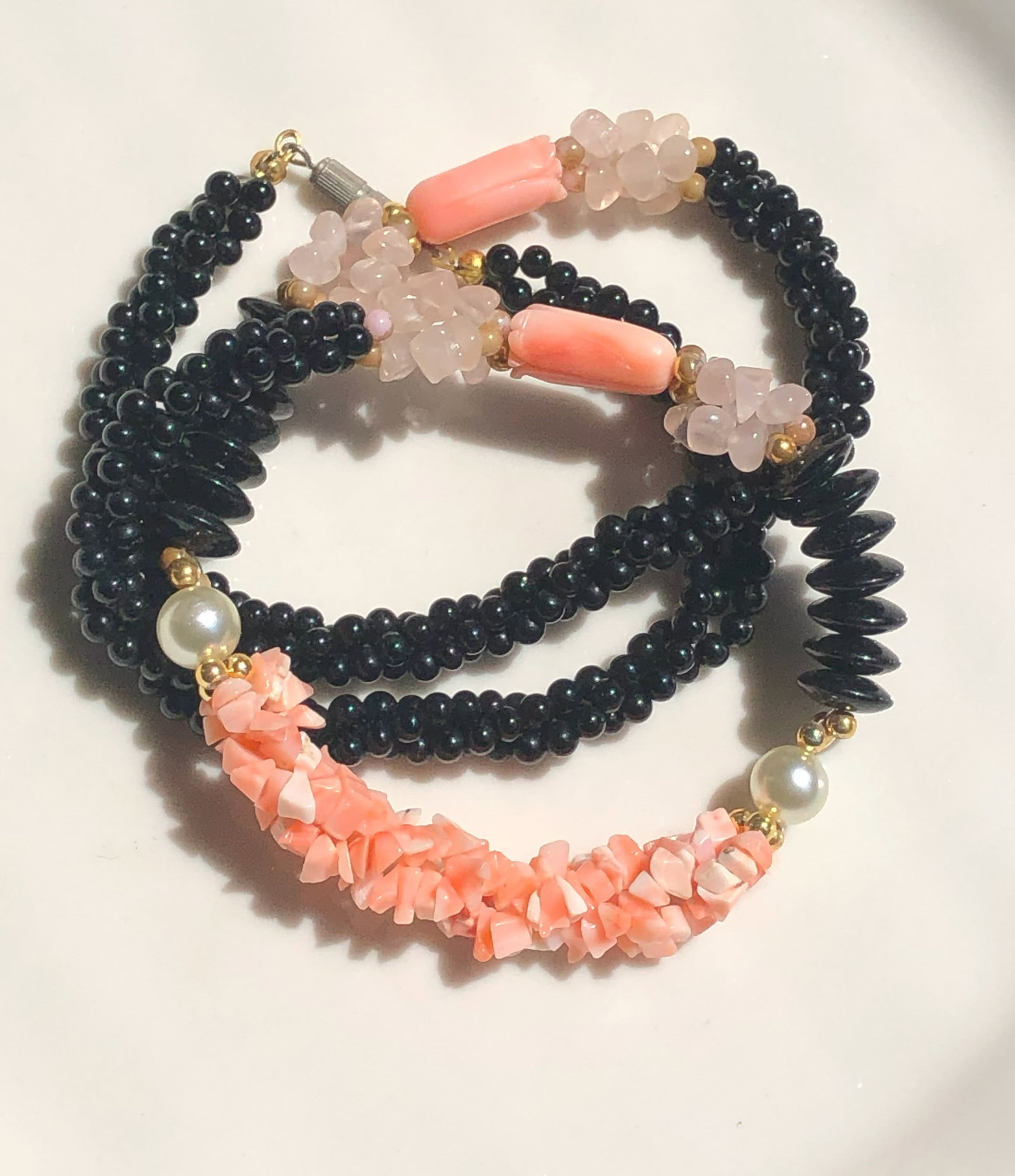Vintage Coral Necklace (1 of 3)