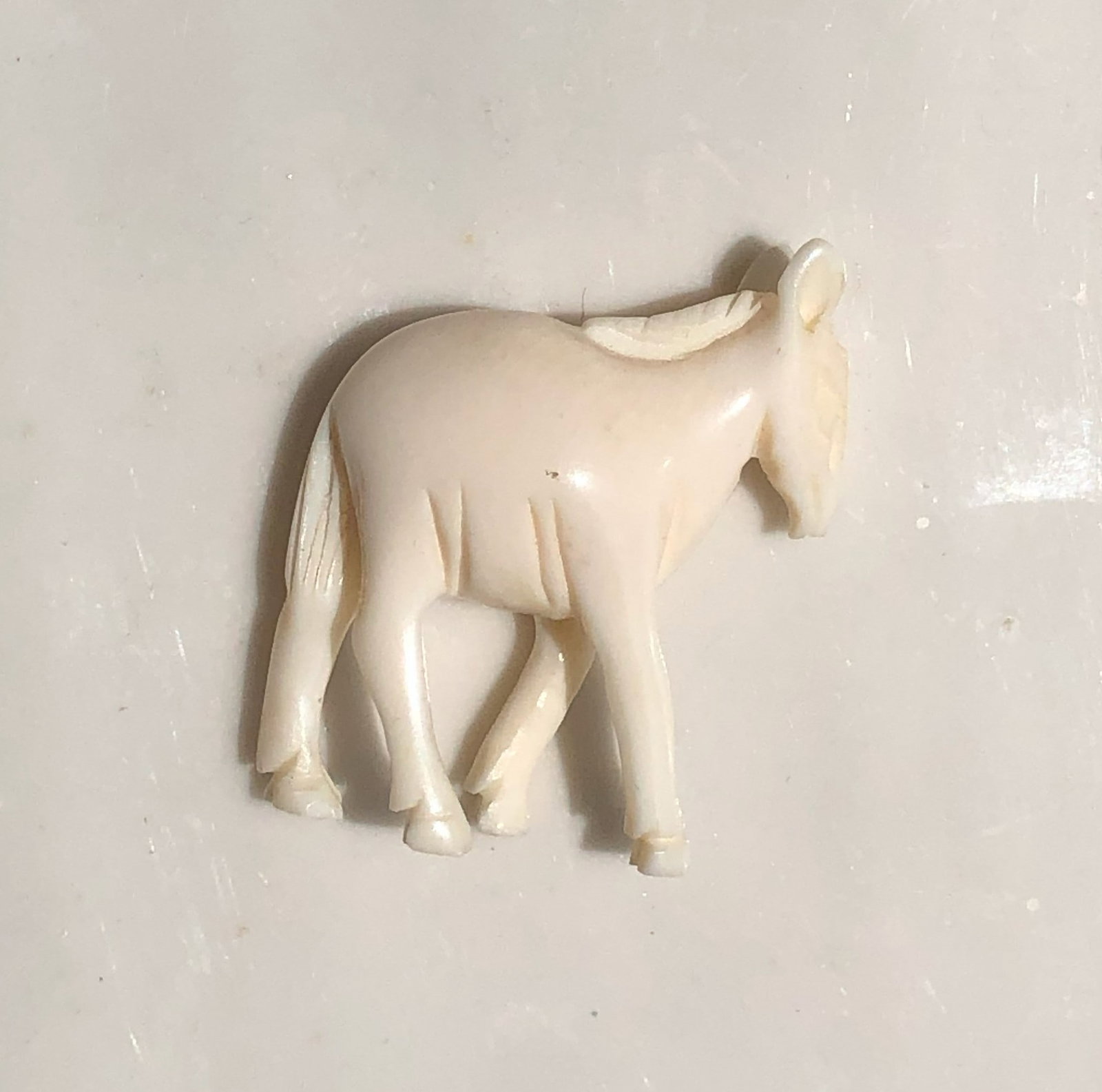 Vintage Carved Animal: Vintage Carved Animal