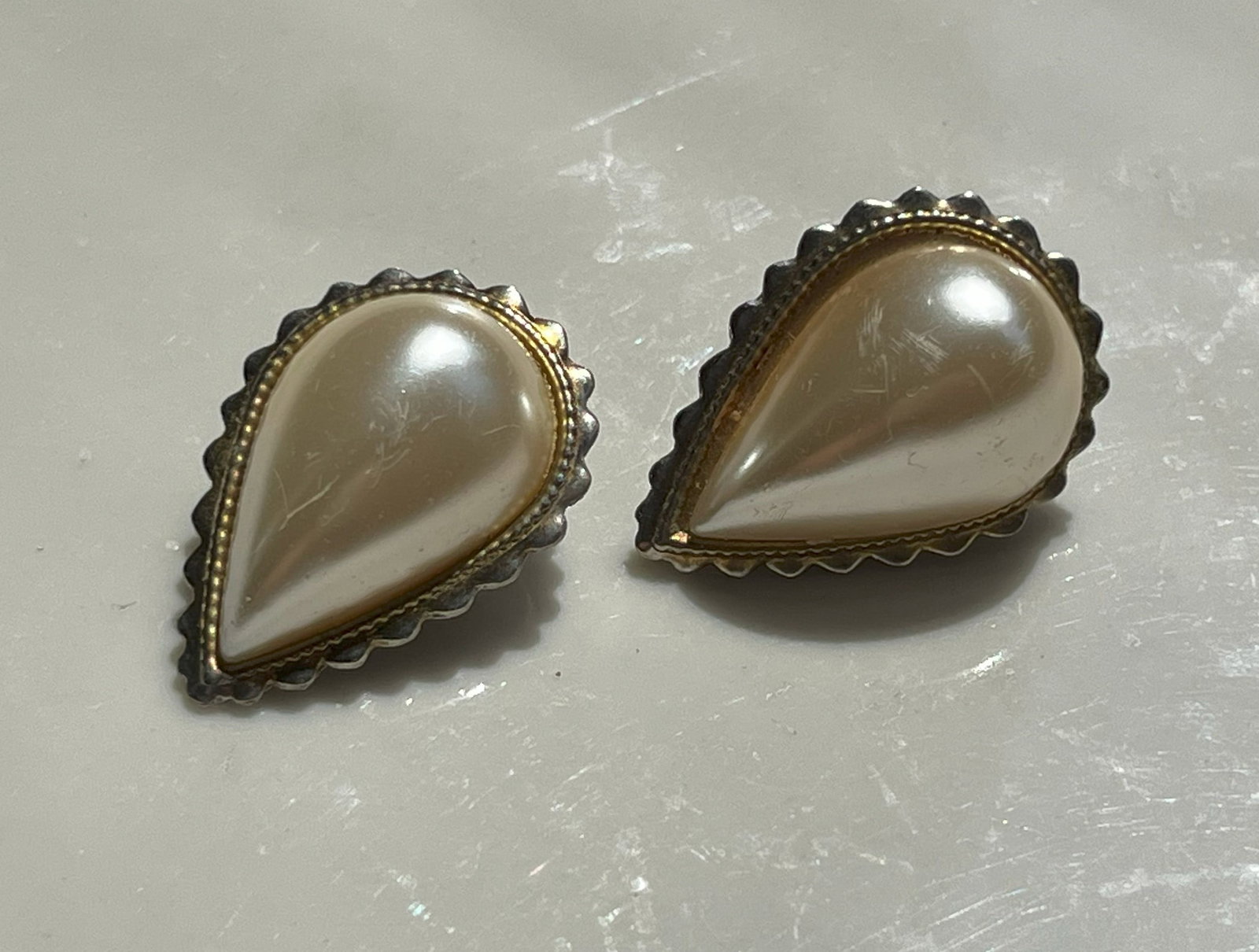 Pair of Earrings (1 of 3)