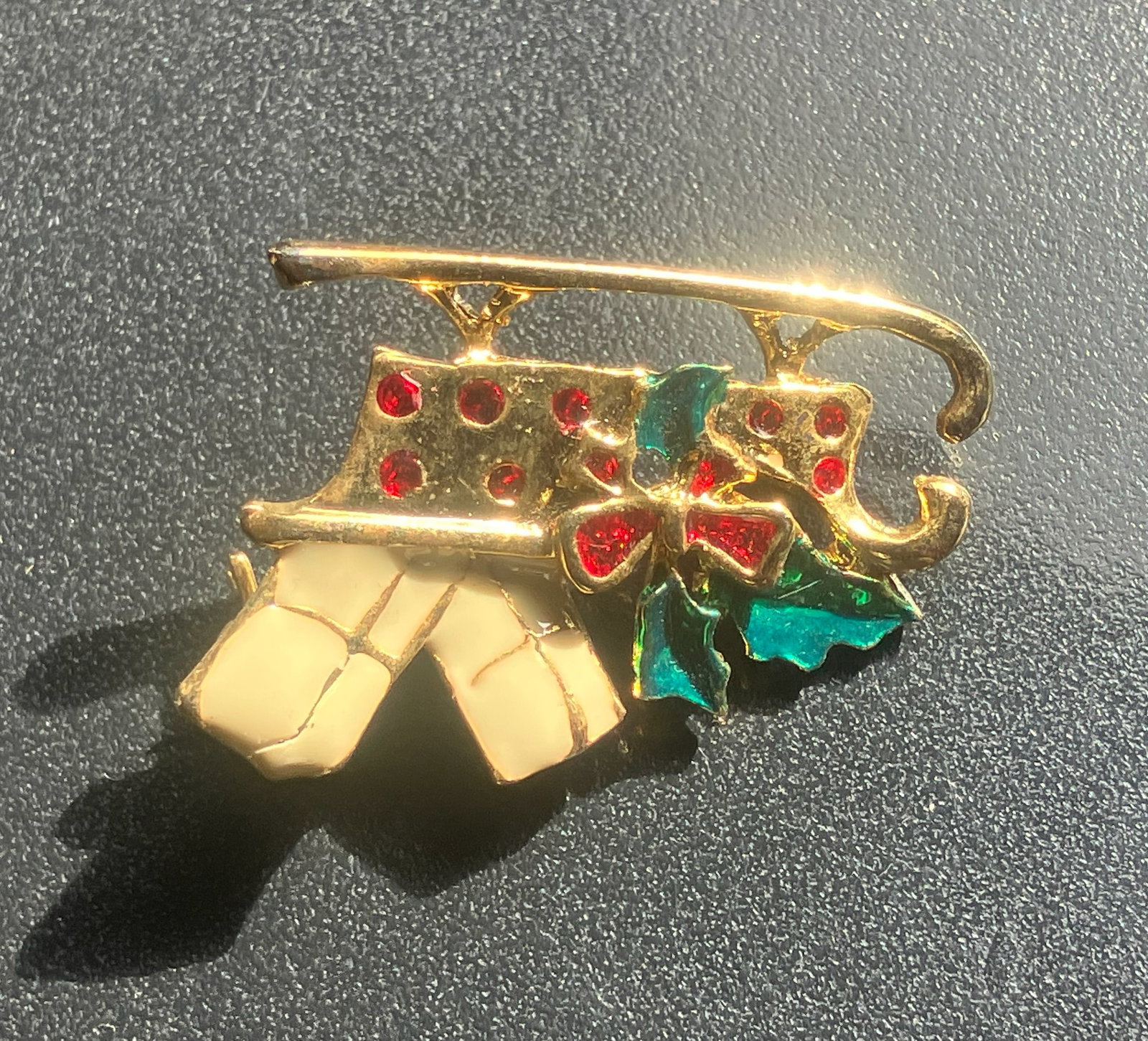 Festive Brooch - 3