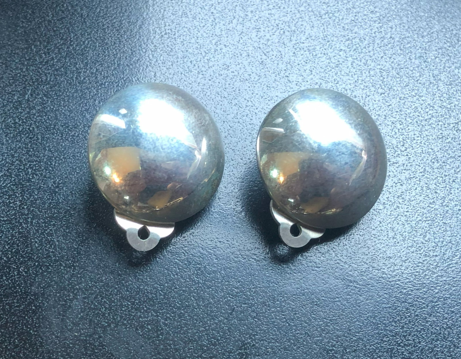 Pair of Silver Earrings: Pair of Silver Earrings