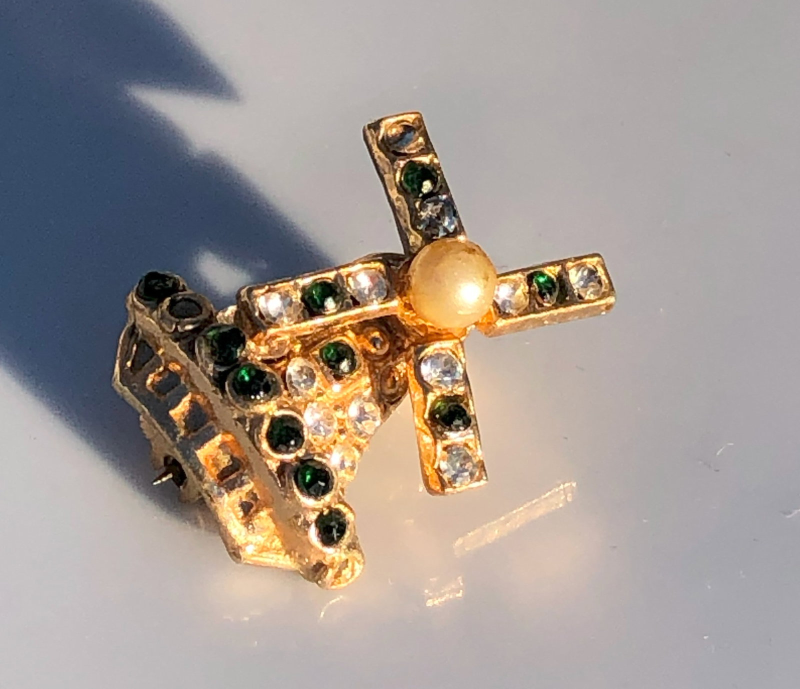 Vintage Brooch Pin: Vintage Brooch Pin