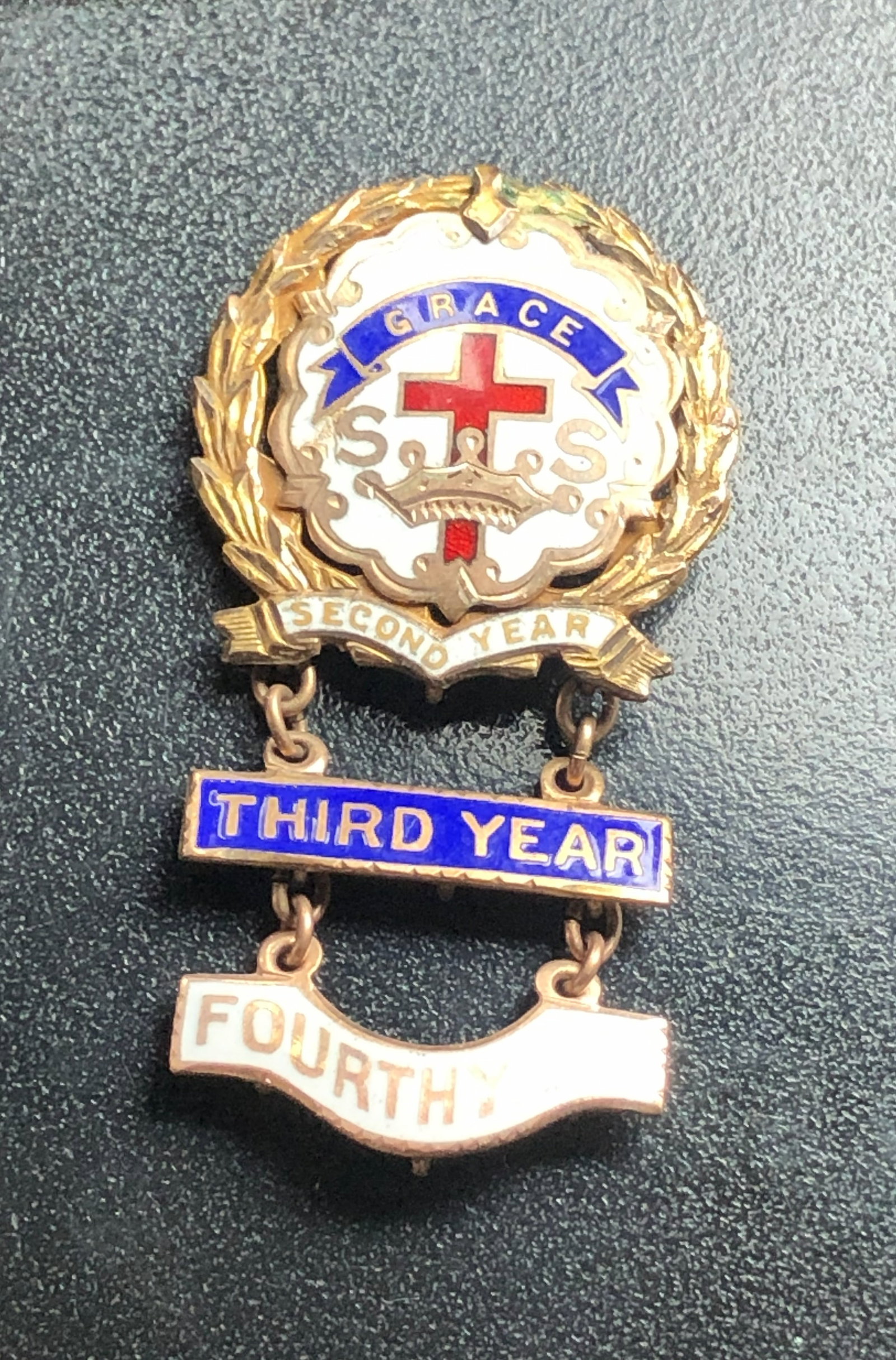 Vintage brooch Pin (1 of 2)