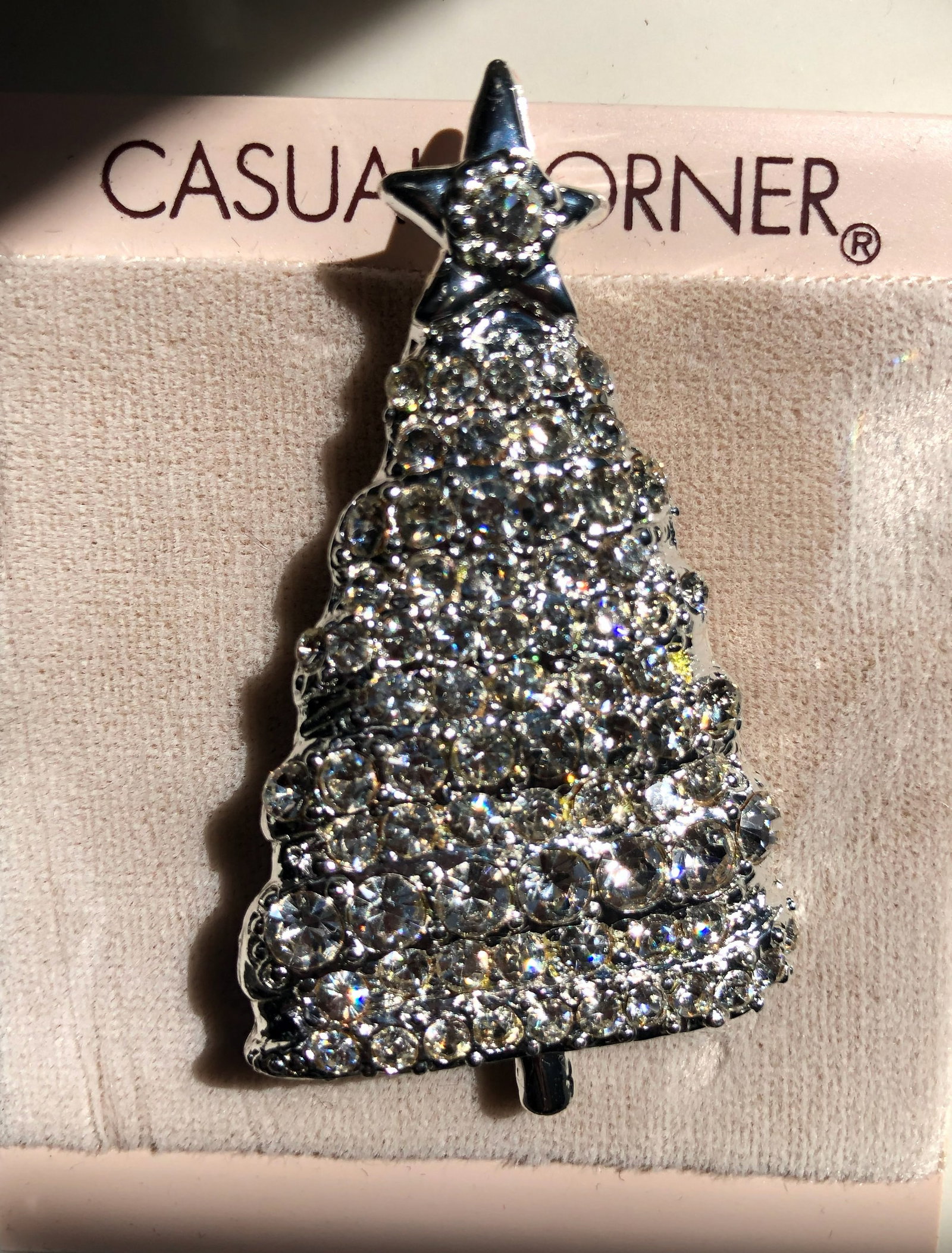 Vintage brooch Pin (1 of 2)