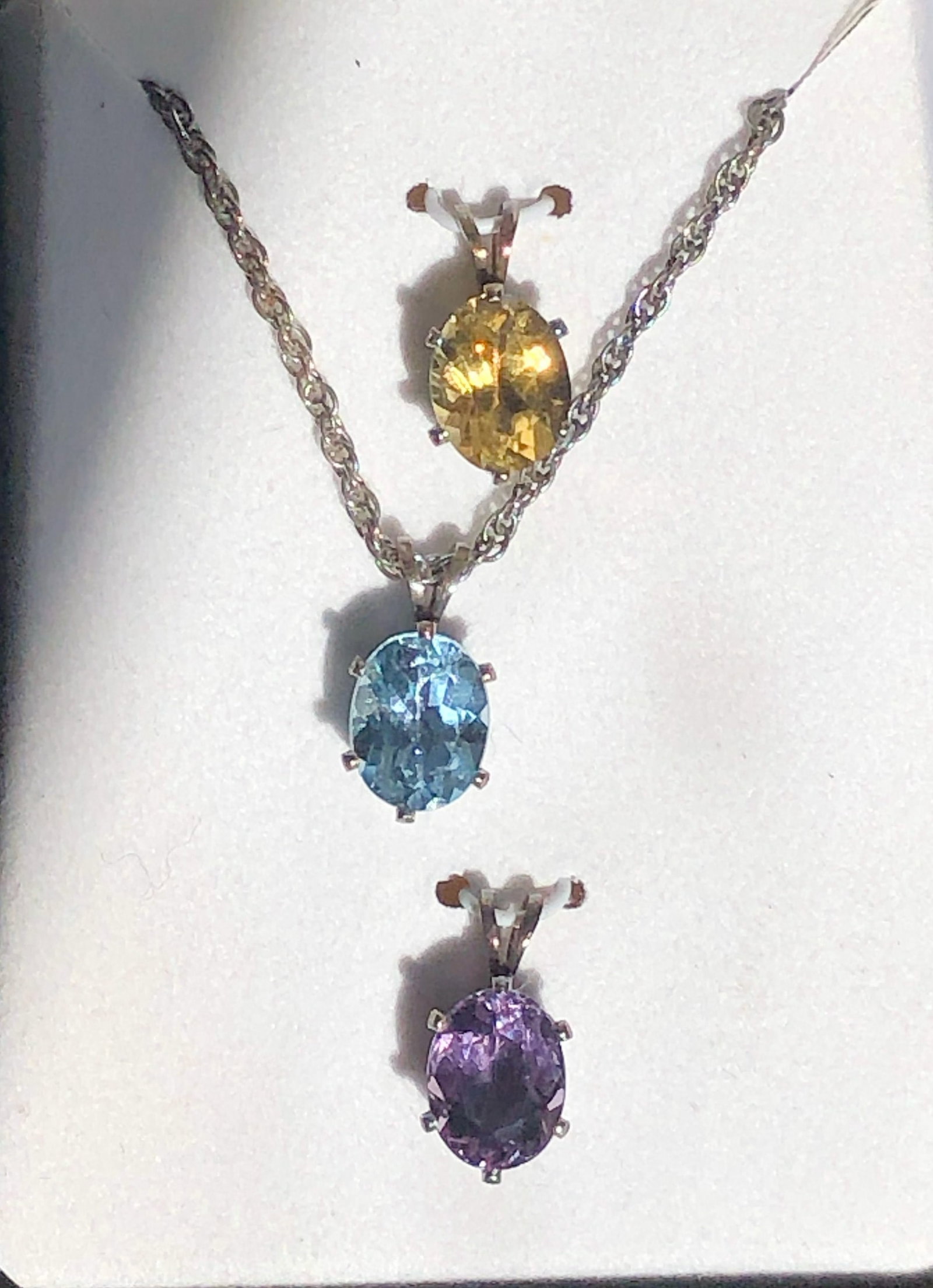 Vintage Silver Necklace: Vintage Silver Necklace