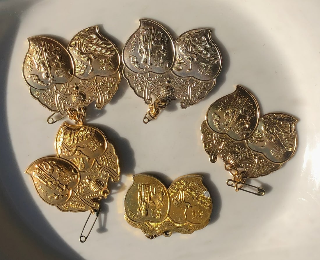 Group of birthday pins: Group of birthday pins