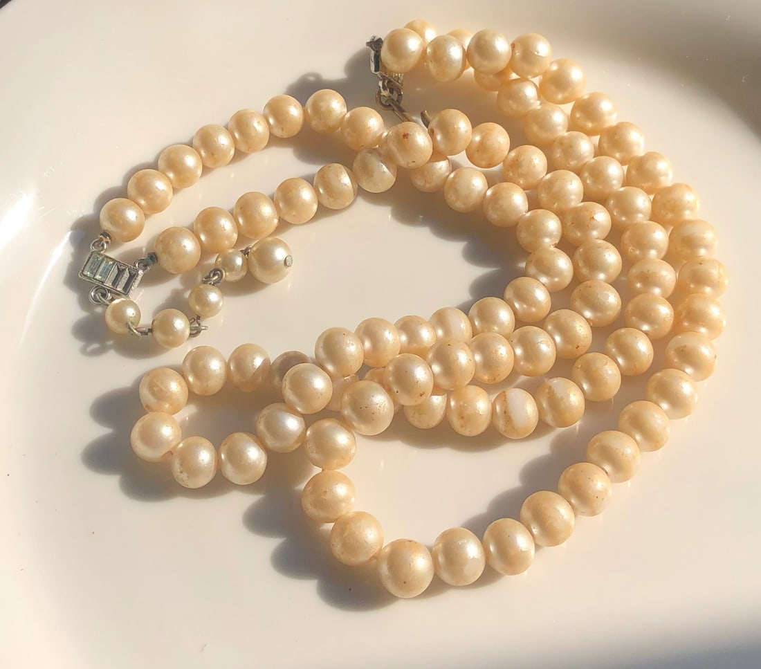 Vintage Necklace: Vintage Necklace