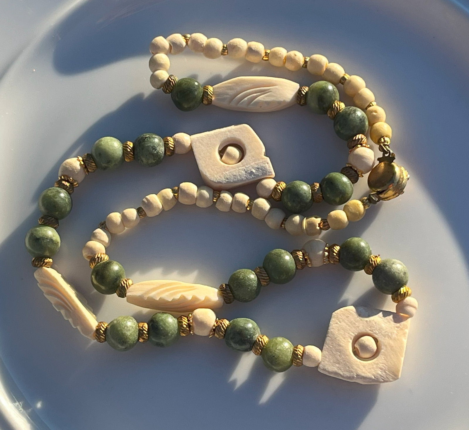 Vintage Necklace: Vintage Necklace