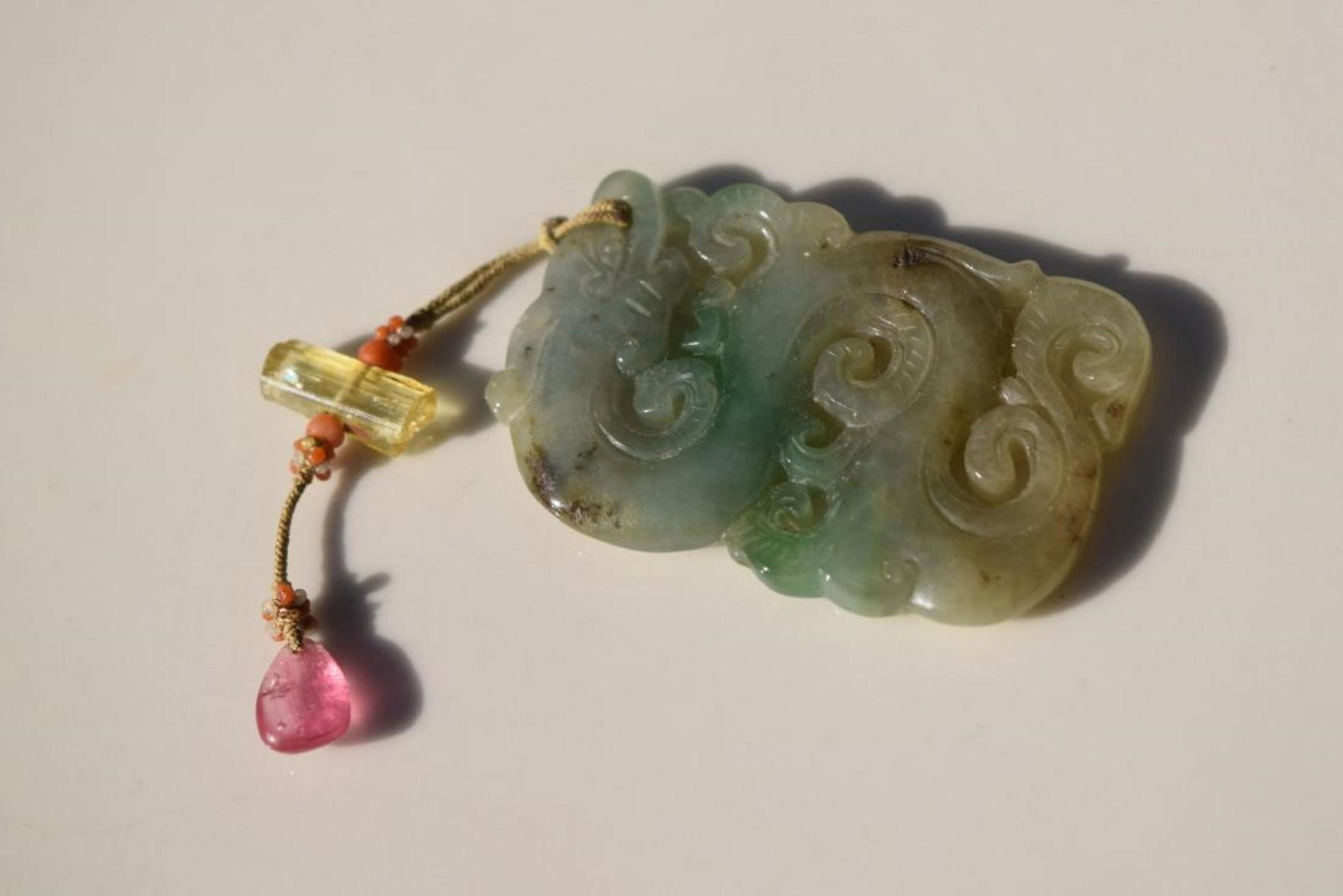 ANTIQUE CHINESE GREEN JADEITE DRAGON PLAQUE, SIZE 2" (1 of 3)