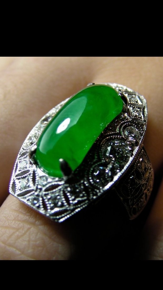 Icy Imperial Jadeite 18k Gold Ring: Icy Imperial Jadeite 18k Gold Ring, sizeï¼š2.7*2.0*2.3cm