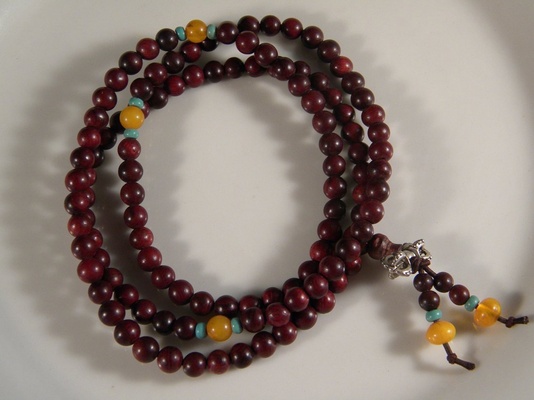 CHINESE 108 BUDDHIST PRAYER ROSEWOOD RED BEADS: CHINESE 108 BUDDHIST PRAYER HARDWOOD PURPLE BEADS, BEAD SIZE 8MM