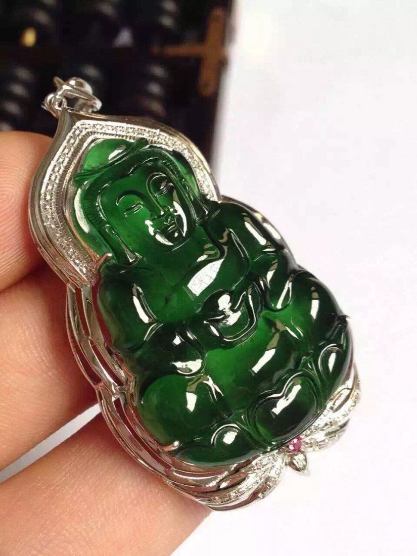 18K White Gold Diamond Icy Green Jadeite (Buddha) (1 of 8)