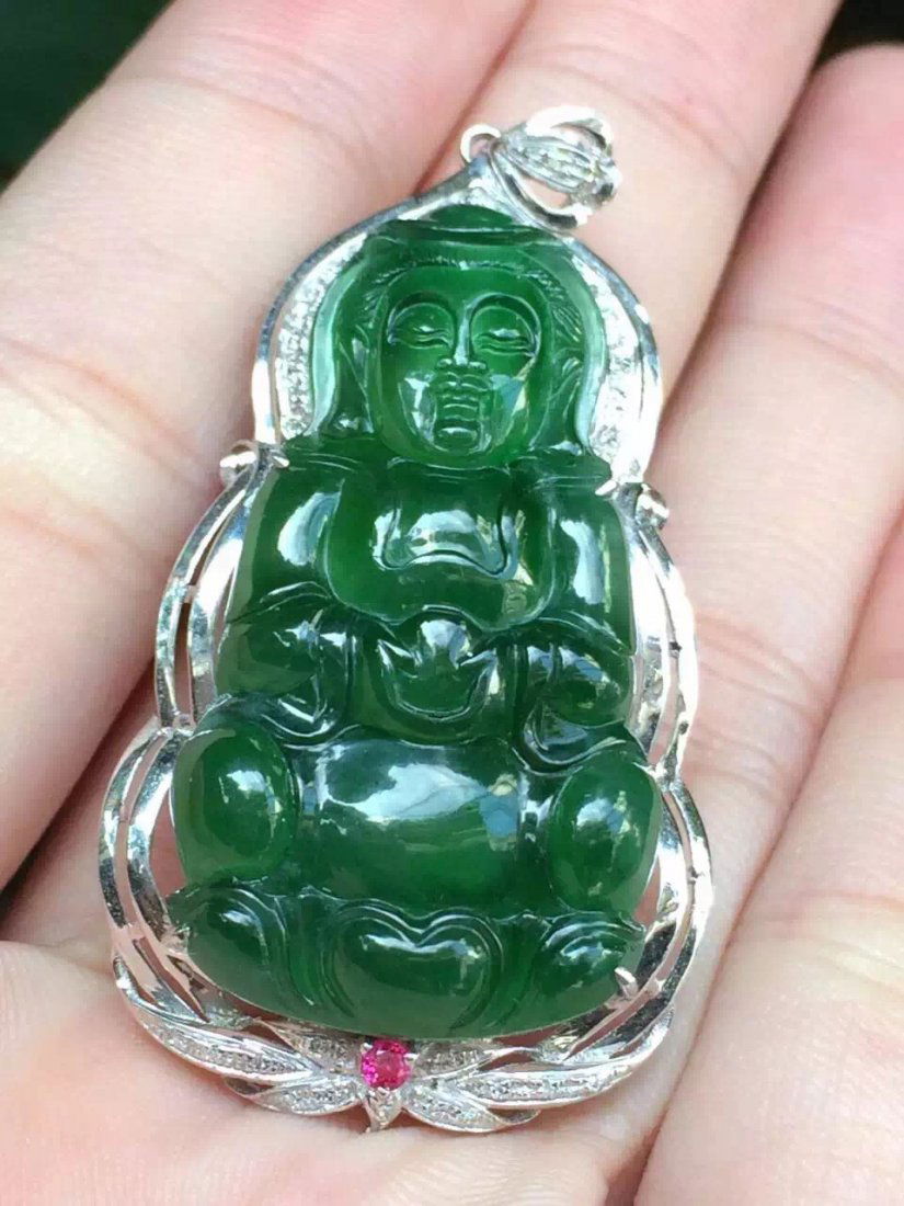 Green Icy Jadeite Guanyin Pendant 18K Gold Diamond (1 of 6)
