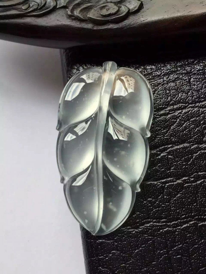 Glassy Jadeite Leaf (1 of 4)
