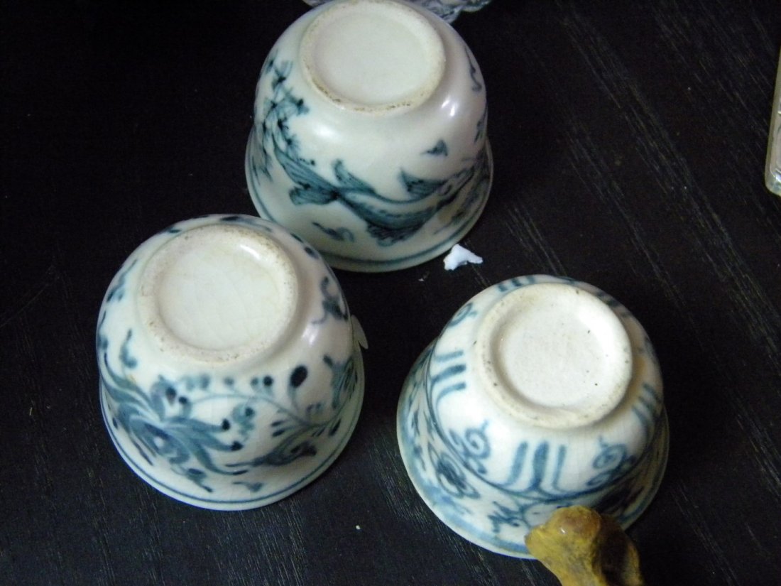Three Antique Chinese Blue and White Cups: Three Antique Chinese Blue and White Cups, diameter 1.75"
