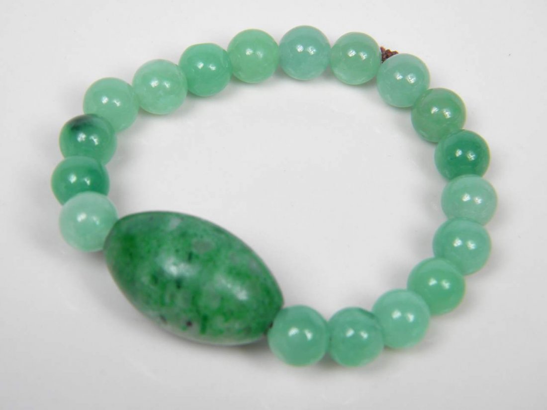 Chinese Jadeite Bracelet (1 of 3)