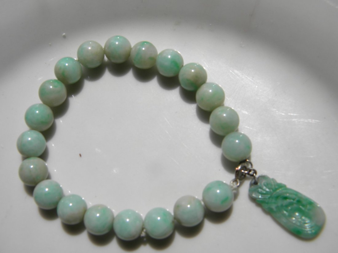 Green Jadeite Bracelet (1 of 3)