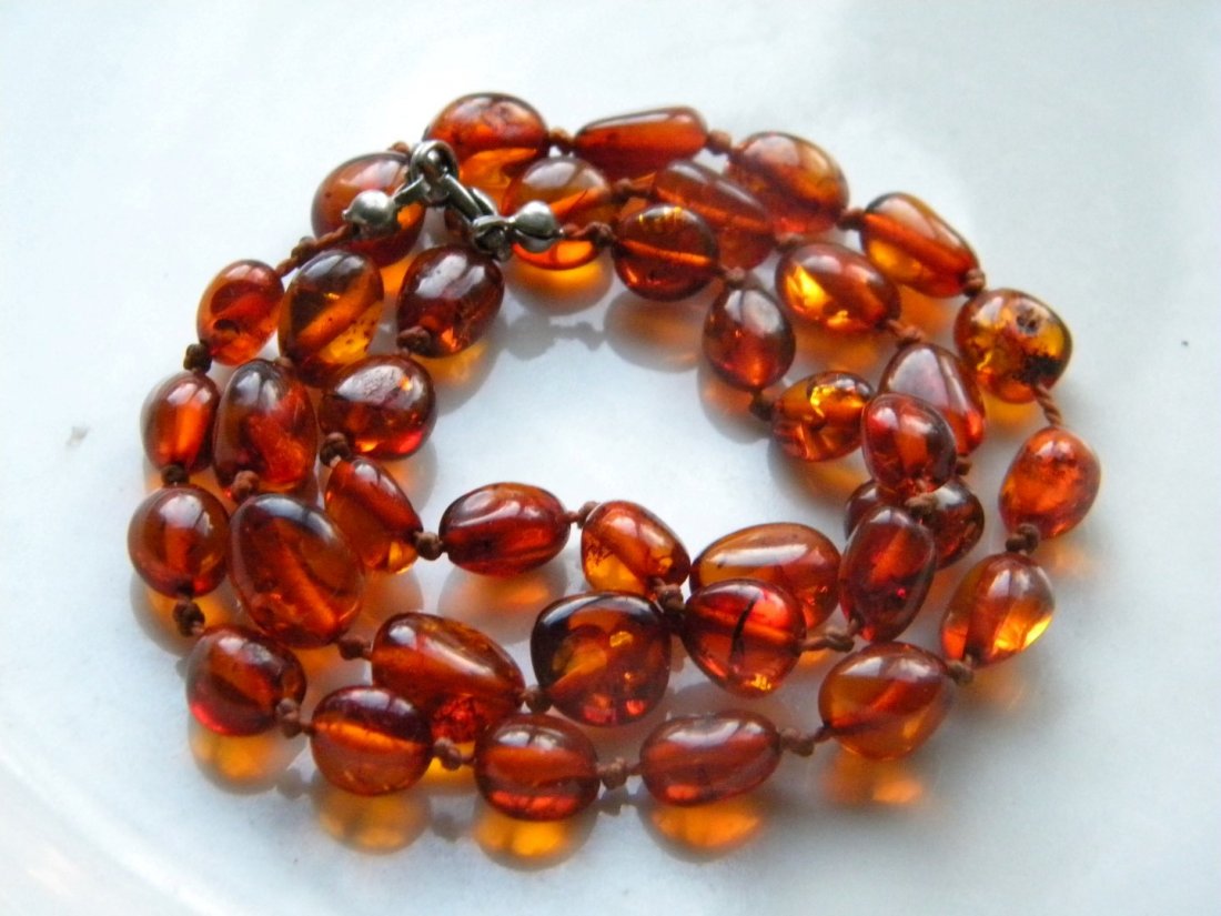 Antique Amber Beads Necklace (1 of 3)