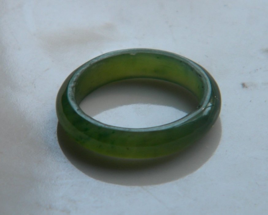 Green Nephrite Jade Ring (1 of 2)