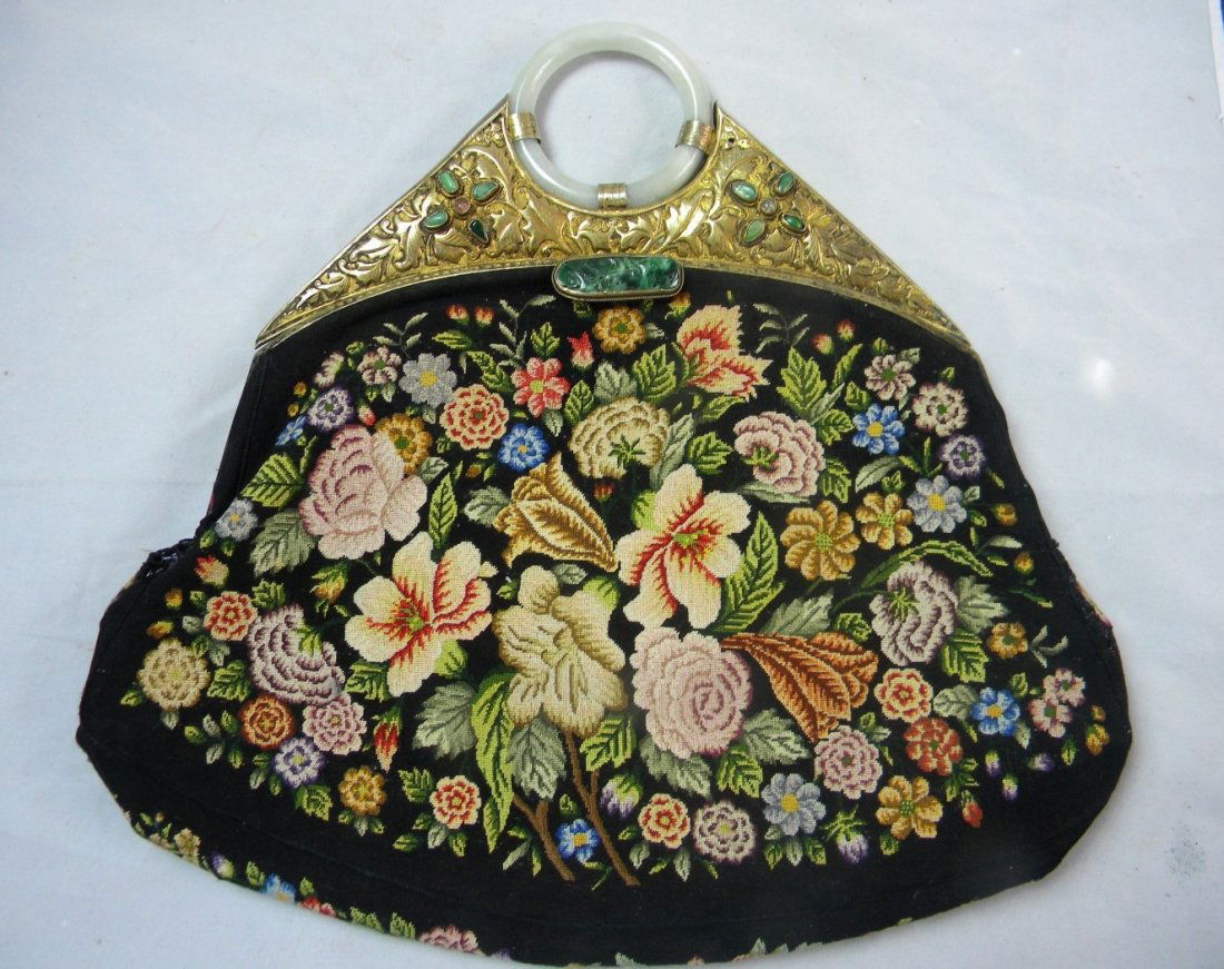 Antique Chinese Purse with Jadeite Handel (1 of 5)