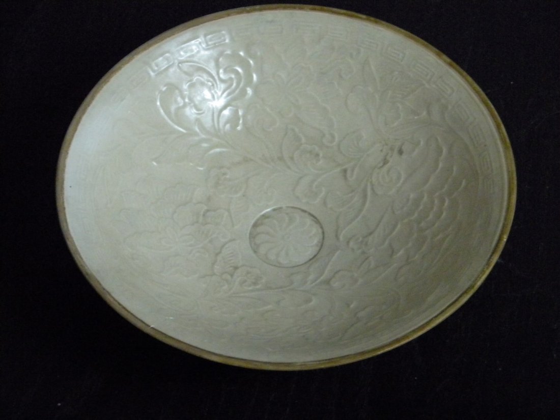 Antique Chinese Song Dynasty Celadon Bowl (1 of 2)
