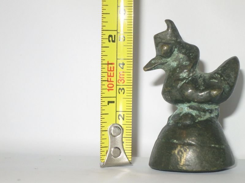 19th Century bronze duck opium weight: Chinese antique duck opium weight. Beautiful patina. 2.5 inches heigh.