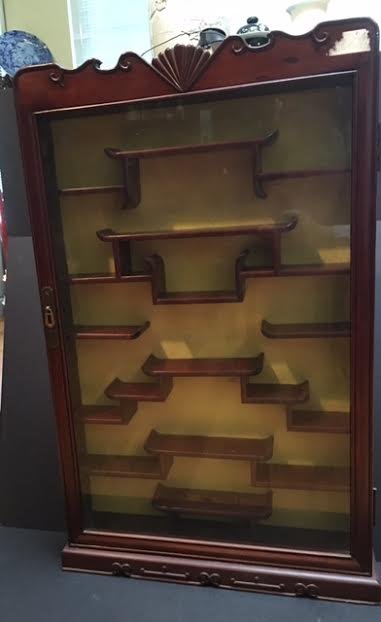 Chinese rosewood curio snuff bottle display cabinet (1 of 5)