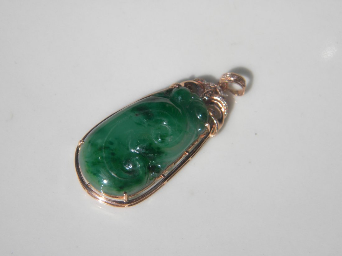 18K gold Diamond Green Jadeite Ruyi Pendant (1 of 10)