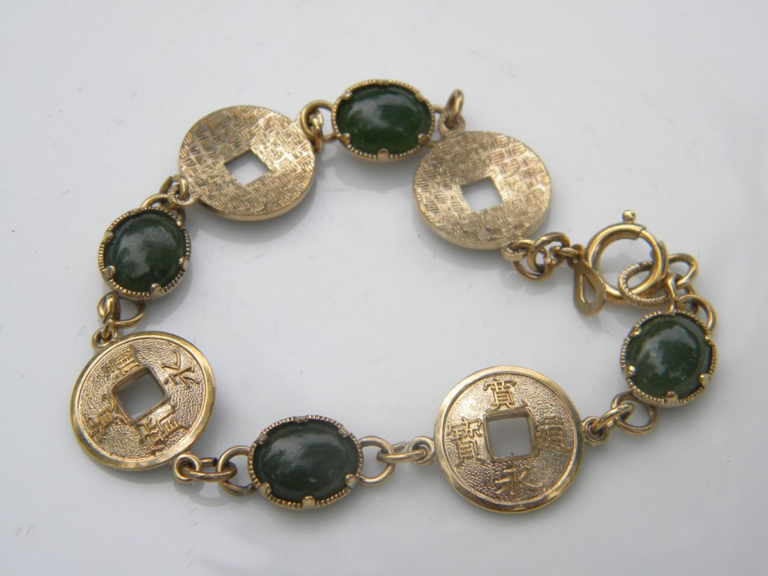 Vintage Chinese Green Nephrite Jade Bracelet (1 of 3)