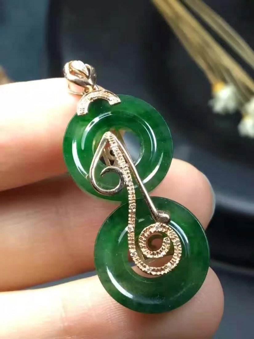 18K Gold Natural Green Jadeite Pendant (1 of 8)