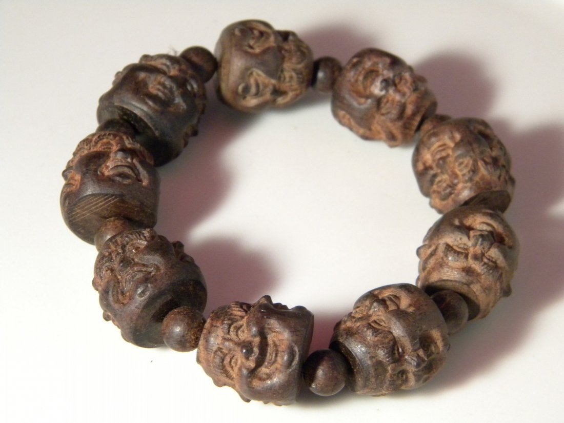 ANTIQUE CHINESE ROSEWOOD BRACELET BUDDHA'S FACE (1 of 2)