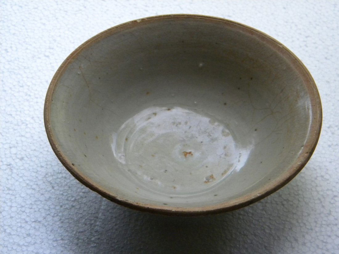 Antique Chinese Song Dynasty Celadon Dish (1 of 2)