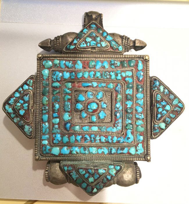 Tibetan old silver Gau prayer box pendant turquoise inl (1 of 4)