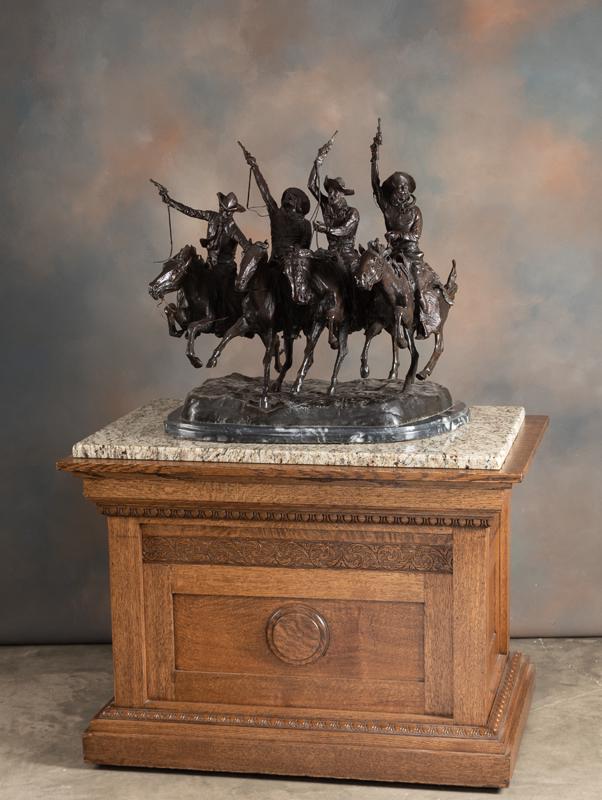 Large quarter sawn oak antique Bronze Stand with: Large quarter sawn oak antique Bronze Stand with polished marble top, circa 1900-1910, with fancy egg & dart molding, excellent finish and condition. Stand measures 31 1/2" tall x 42" wide x 30" deep.