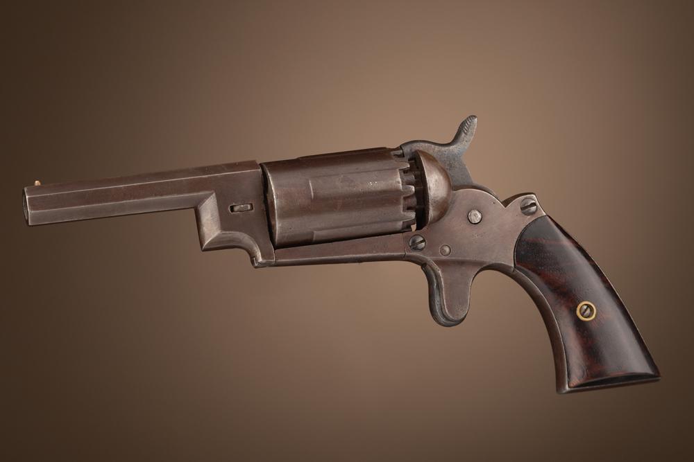 Rare antique Walch, 10-shot Revolver, SN 8399, manufactured circa 1860-1862. These unique .31: Rare antique Walch, 10-shot Revolver, SN 8399, manufactured circa 1860-1862. These unique .31 caliber revolvers were made with double hammers and a 10-shot cylinder with five chambers. The mechanism w