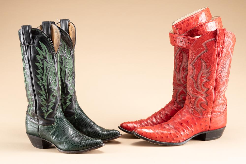 This lot will consist of two pairs of Justin Boots, one is a size 10 1/2 A, with 14 1/2" top, full: This lot will consist of two pairs of Justin Boots, one is a size 10 1/2 A, with 14 1/2" top, full quill ostrich, very nice condition with matching 36" Belt. The other pair of Boots are size 6B with 1