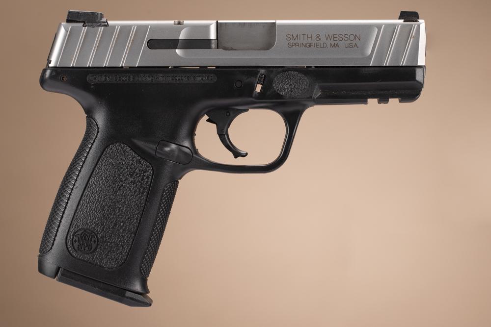 Smith & Wesson Semi-Automatic Pistol SW9V, SN HEZ7866, in 9mm caliber, 4Ó barrel, finish is: Smith & Wesson Semi-Automatic Pistol SW9V, SN HEZ7866, in 9mm caliber, 4Ó barrel, finish is stainless slide and black polymer frame, accessory rail, textured grip area and a 15 round factory maga