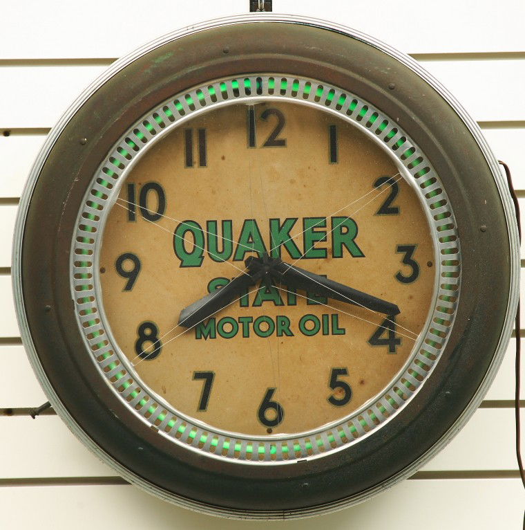 465 Vintage QUAKER STATE advertising "SPINNER" clock,