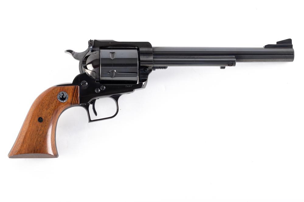 Ruger Super Blackhawk Model, .44 Magnum caliber, Serial Number 7667, manufactured in 1962, 7 1/2": Ruger Super Blackhawk Model, .44 Magnum caliber, Serial Number 7667, manufactured in 1962, 7 1/2" barrel. Like new, possibly unfired condition Super Blackhawk. Early production gun with faint turn lin