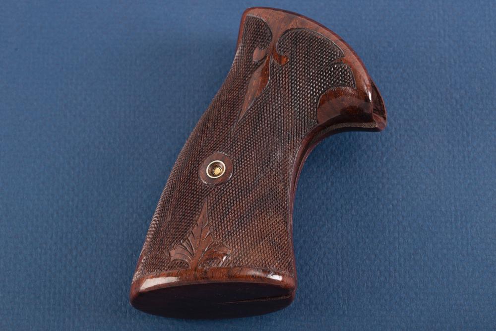Great Pair of Smith & Wesson N-Frame Rosewood Custom Target Stocks, Reg Magnum Models: Great Pair of Smith & Wesson N-Frame Rosewood Custom Target Stocks, Reg Magnum Models 24-25-26-27-29. Awesome Fleur-De-Lis pattern, .38/44 OD .44HE, 357's. THE LATE MICHAEL HUTYRA ESTATE
