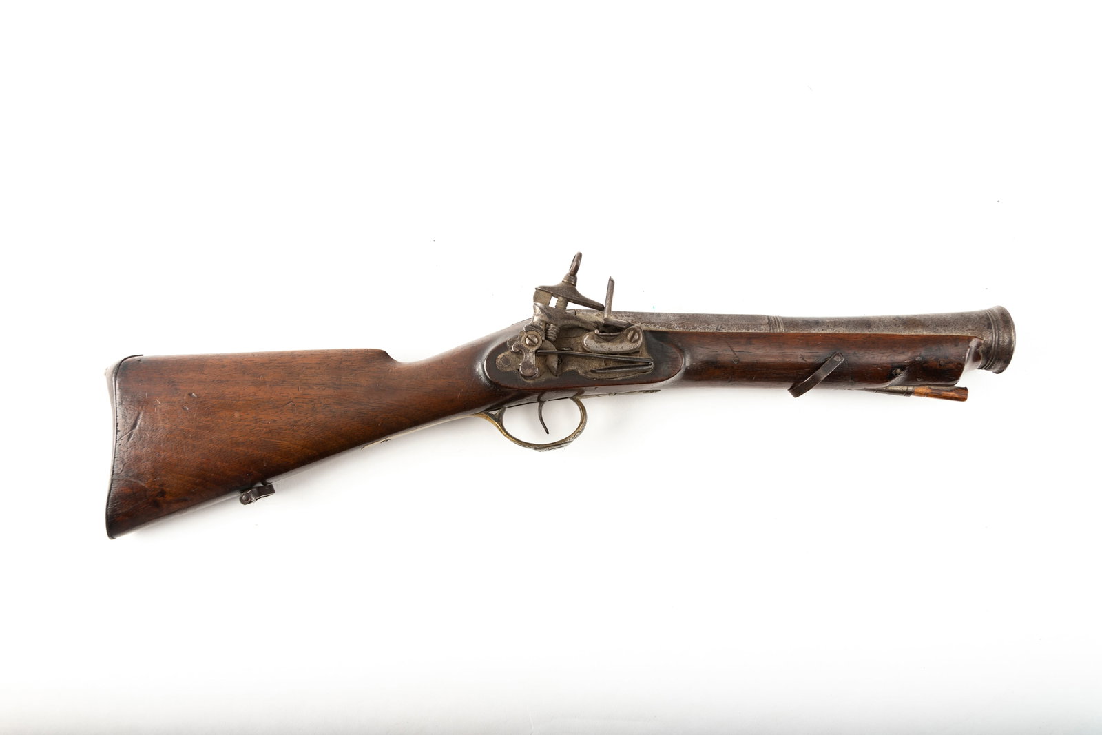 Antique English Blunderbuss Flintlock with 1" bore, measures 18 3/4" overall with 8 3/4" cannon: Antique English Blunderbuss Flintlock with 1" bore, measures 18 3/4" overall with 8 3/4" cannon style barrel, iron lock with fancy brass trigger guard. Barrel has maker marks. Good wood.