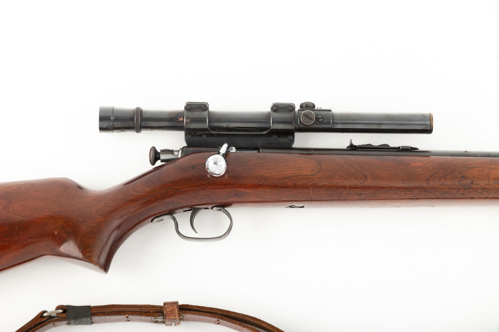 Winchester Model 67 Bolt Action Single Shot Rifle, .22 SHORT caliber, SN NV, 26" barrel. Normal: Winchester Model 67 Bolt Action Single Shot Rifle, .22 SHORT caliber, SN NV, 26" barrel. Normal condition for age with some rust, pitting and possibly refinished stock. (MODERN) THE LATE DEAN FLOCK ES