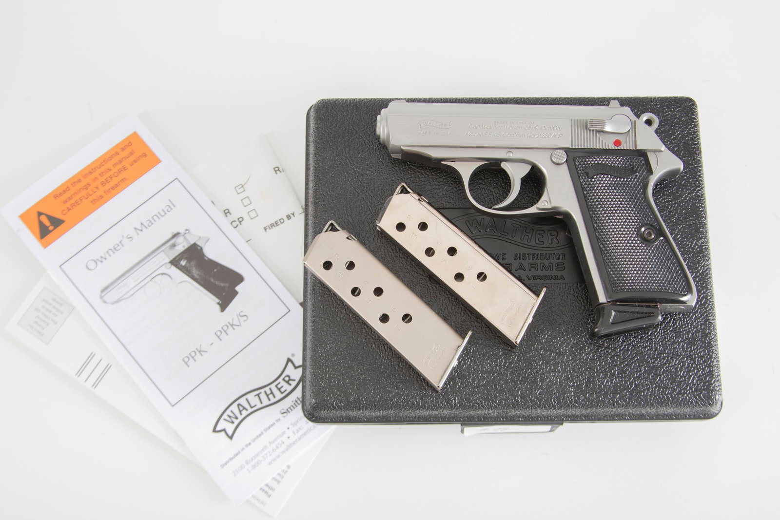 Boxed Walther, Model PPK/S, 9 mm KURZ/ .380 ACP caliber, SN S152731, stainless, 3 1/2" barrel, like: Boxed Walther, Model PPK/S, 9 mm KURZ/ .380 ACP caliber, SN S152731, stainless, 3 1/2" barrel, like new, sold in original hard box with manual and two extra magazines. (MODERN) THE ESTATE OF THE LATE 