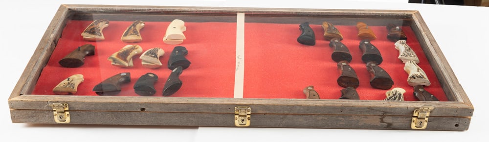 Custom Made, table top model Wooden Showcase with glass top, measures 36" L x 18" W x 2" D, with: Custom Made, table top model Wooden Showcase with glass top, measures 36" L x 18" W x 2" D, with three latches on front. CONTENTS NOT INCLUDED. THE LATE DON PERRY ESTATE.