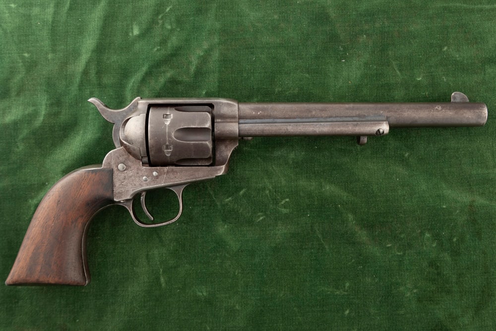 ATTENTION COLLECTORS OF COLT CAVALRY MODEL REVOLVERS:: ATTENTION COLLECTORS OF COLT CAVALRY MODEL REVOLVERS: Antique "U.S." marked Colt Cavalry Model SAA Revolver with Factory L