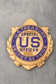 Vintage "U.S. Treasury/Secret Service/Special U.S. Officer" round Badge with wreath and sun burst