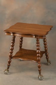 Fancy antique quarter sawn oak, oversized ball & claw Lamp Table, circa 1900-1910, with tiffany type