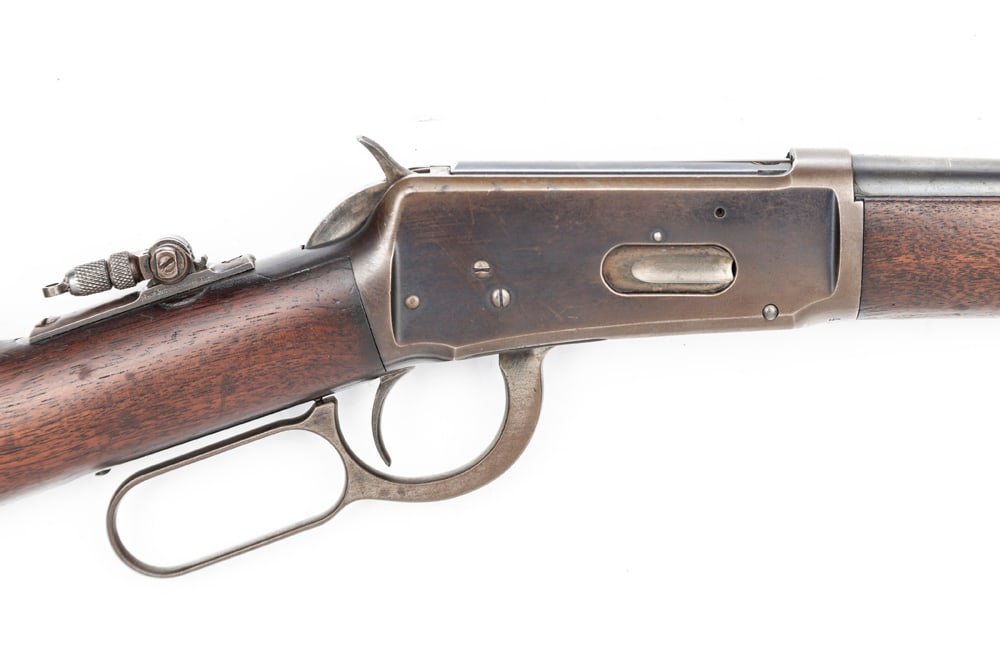 Antique Winchester, Model 1894 Carbine, SN 41492. Saddle Ring Carbine, manufactured circa 1895,in: Antique Winchester, Model 1894 Carbine, SN 41492. Saddle Ring Carbine, manufactured circa 1895,in .30 WCF caliber with a 20” round barrel, full length magazine and a carbine style butt plate. Th